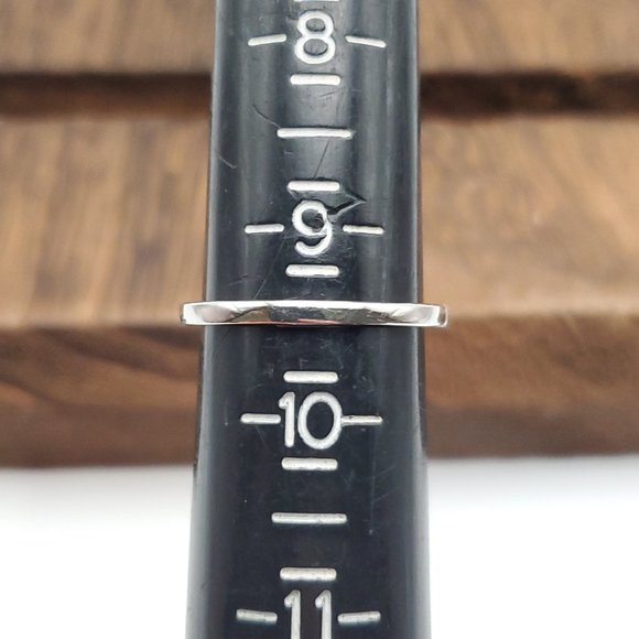 Size 9.5 925 Sterling Silver Cute Pattern Clear Cubic Zirconia Ring - Picture 6 of 8